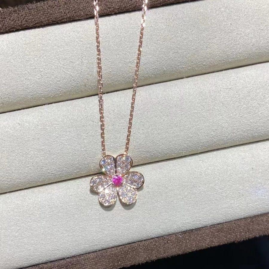 VCA FRIVOLE ROSE GOLD FLOWER DIAMOND NECKLACE