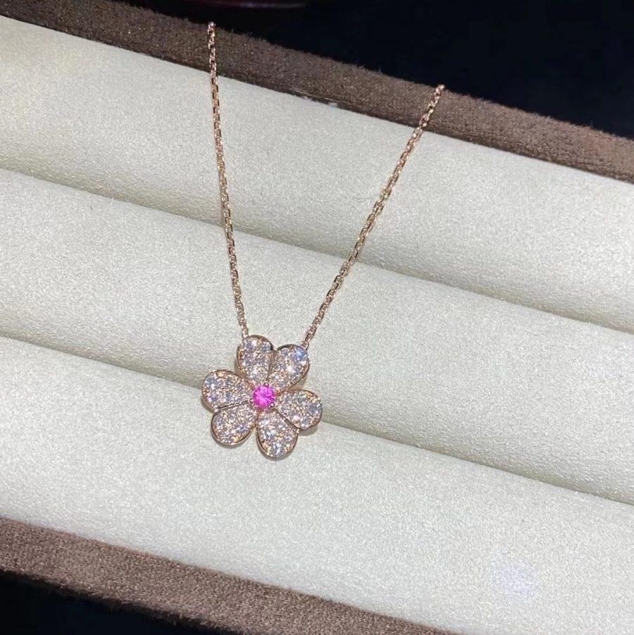 VCA FRIVOLE ROSE GOLD FLOWER DIAMOND NECKLACE
