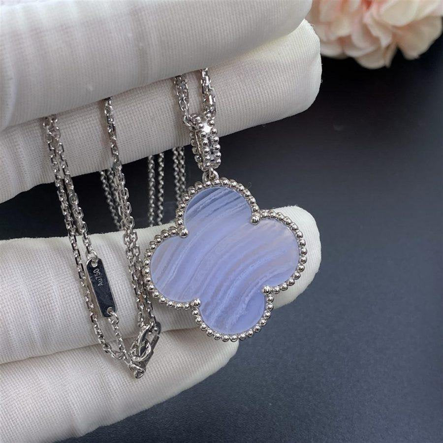 VCA CLOVER SILVER CHALCEDONY BIG CLOVER NECKLACE