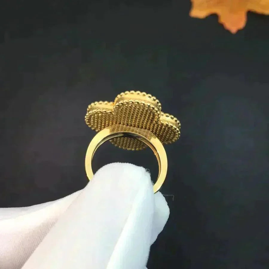 VCA CLOVER MALACHITE RING