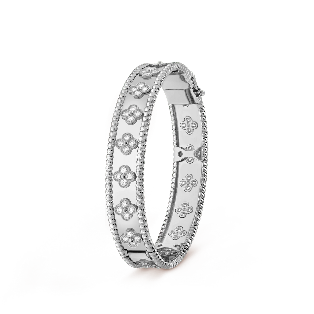 VCA CLOVER BRACELET 8MM DIAMONDS