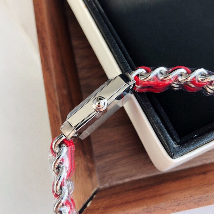 CHANEL PREMIERE ROCK SILVER CASE RED LEATHER