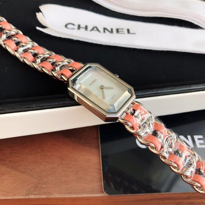 CHANEL PREMIERE ROCK SILVER CASE PINK LEATHER