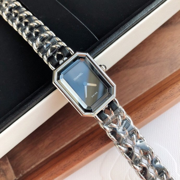 CHANEL PREMIERE ROCK SILVER CASE BLACK LEATHER